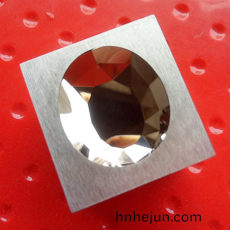 鑲件導筦類(lei)15